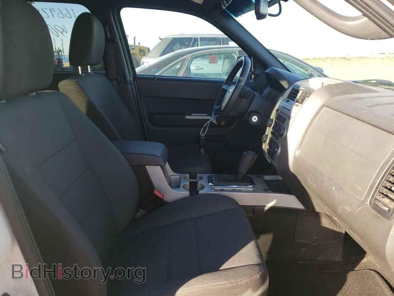 2011 FORD ESCAPE - VIN: 1FMCU9DG2BKC20420 - Фото 5