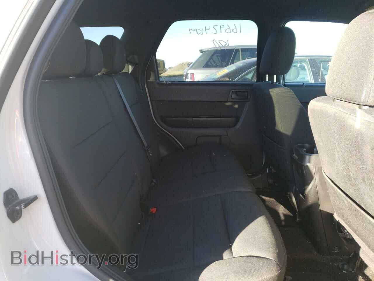2011 FORD ESCAPE - VIN: 1FMCU9DG2BKC20420 - Фото 6