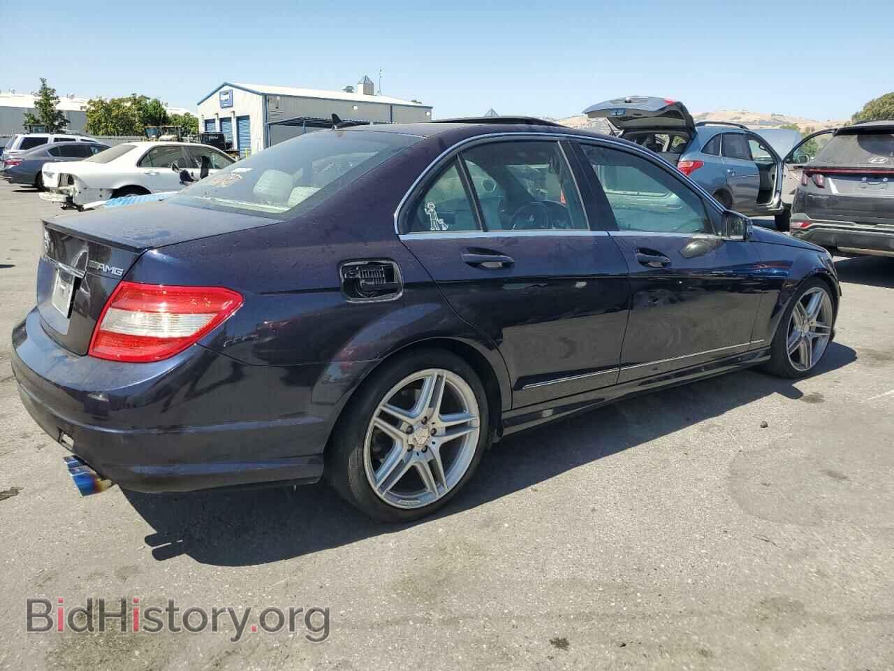 2011 MERCEDES-BENZ C-CLASS - VIN: WDDGF5EB8BF632903 - Фото 3