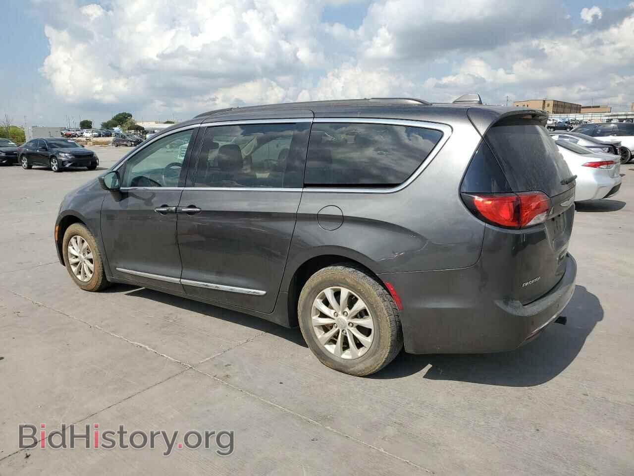 2017 CHRYSLER PACIFICA - VIN: 2C4RC1BG6HR516637 - Фото 2