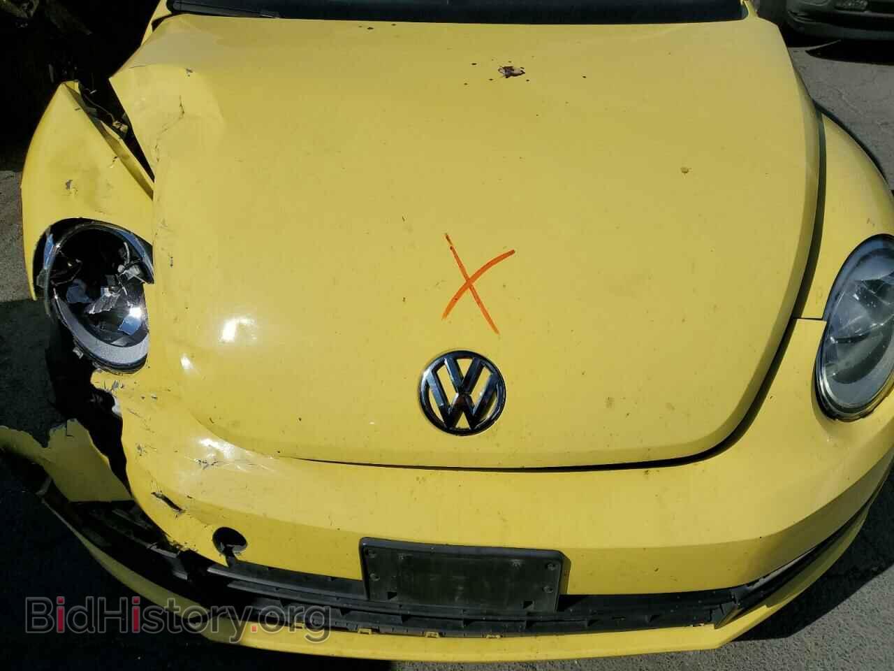 2013 VOLKSWAGEN BEETLE - VIN: 3VW5P7AT4DM800545 - Фото 7