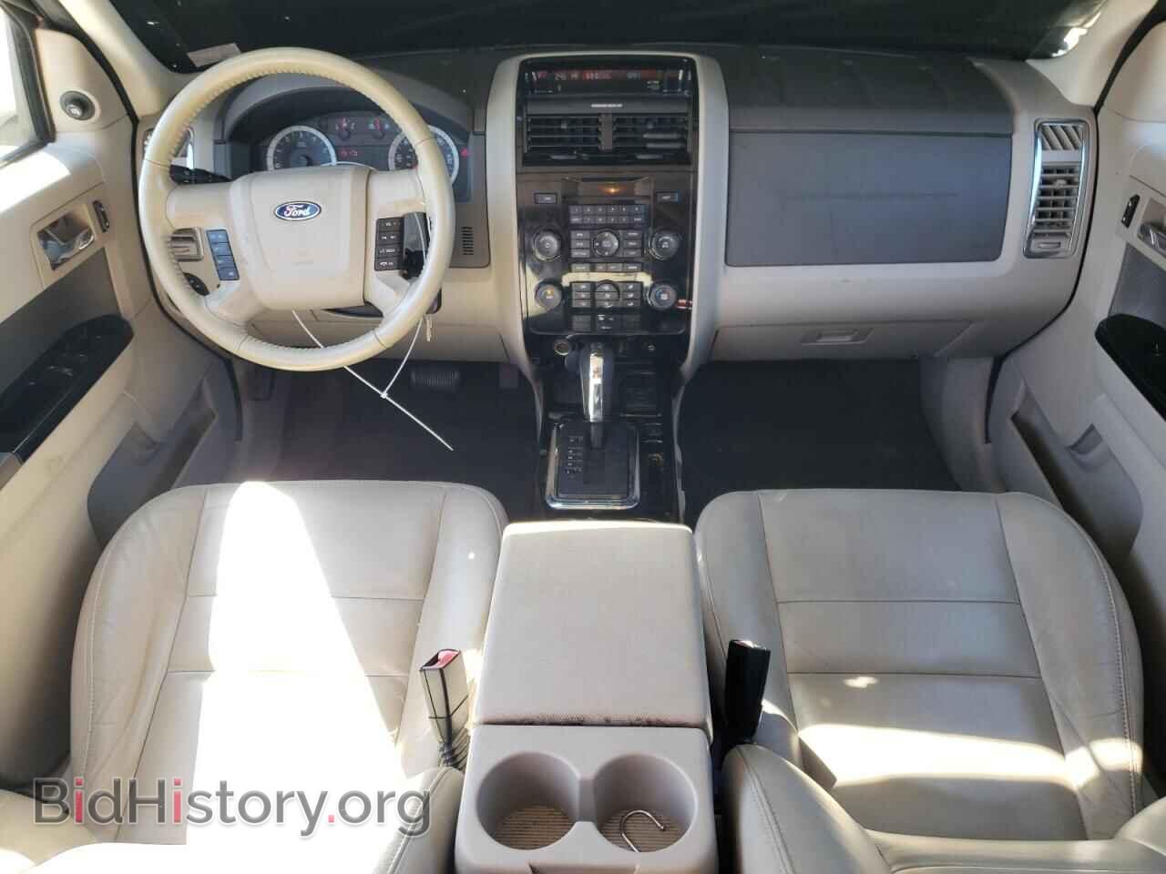 2011 FORD ESCAPE - VIN: 1FMCU4K30BKB95830 - Фото 8