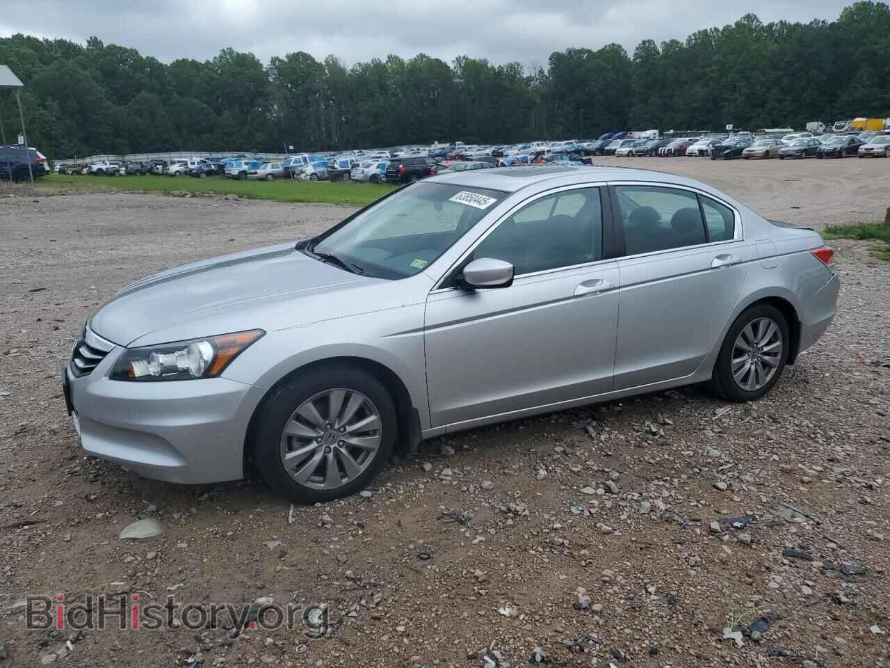 Photo 1HGCP2F77CA136196 - HONDA ACCORD 2012