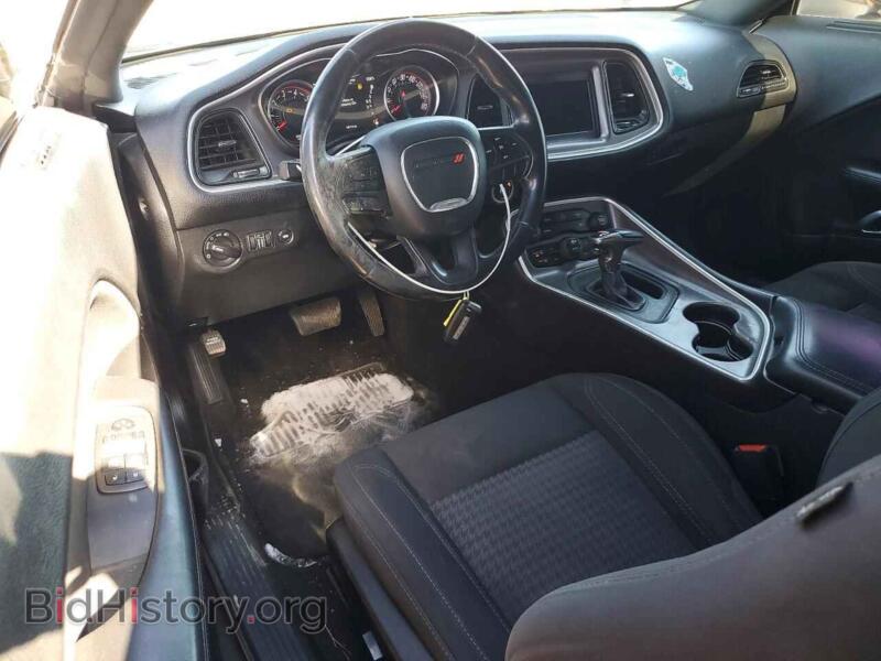 2019 Dodge CHALLENGER (VIN 2C3CDZAG0KH701593) — photo 8 of 12