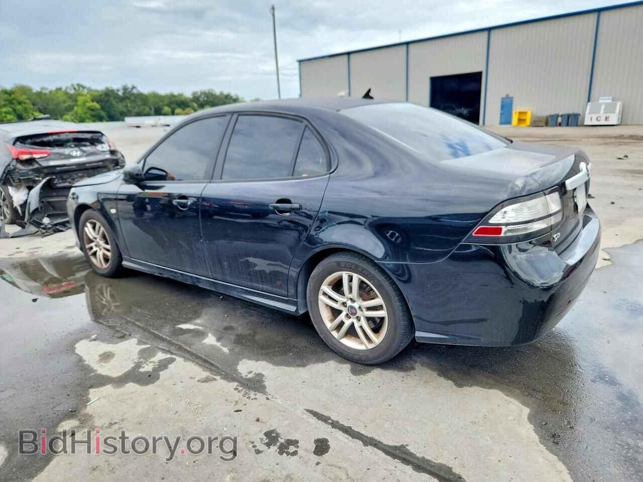 2011 SAAB 9 3 - VIN: YS3FA4MYXB1307860 - Photo 2