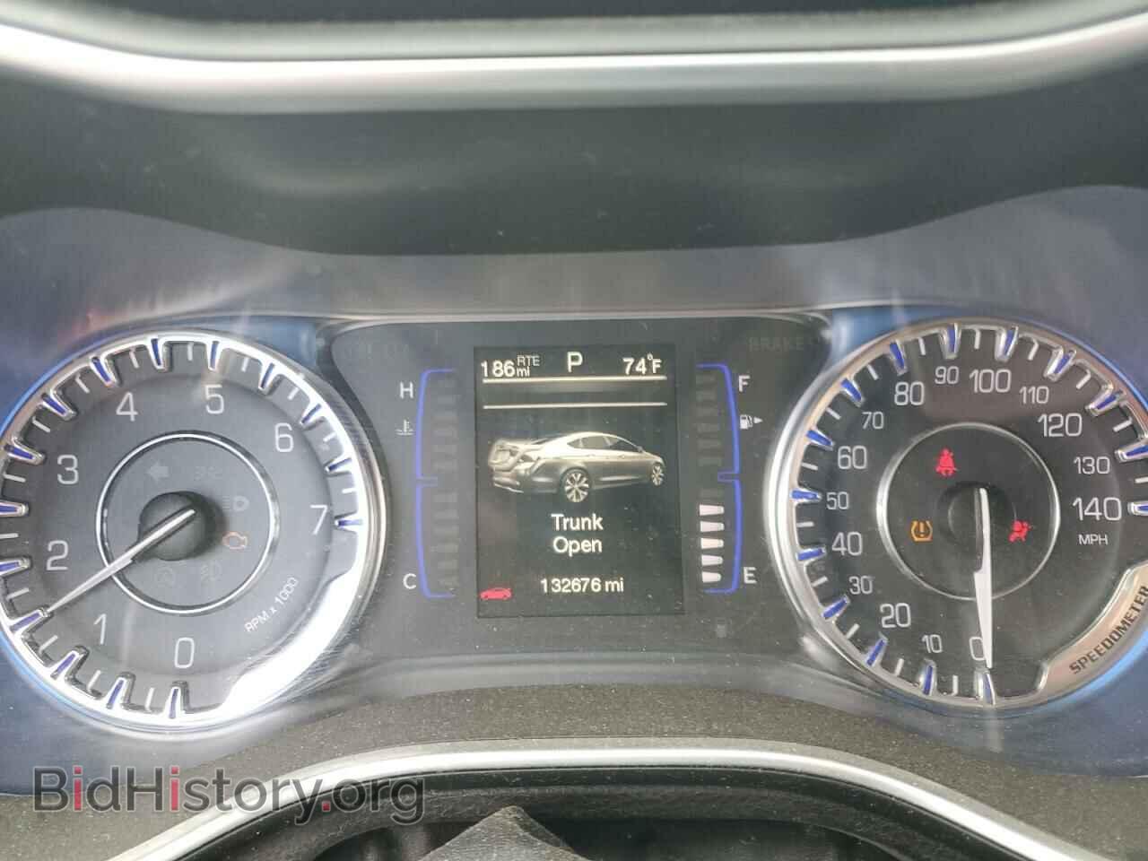 2015 CHRYSLER 200 - VIN: 1C3CCCAB3FN634599 - Фото 9