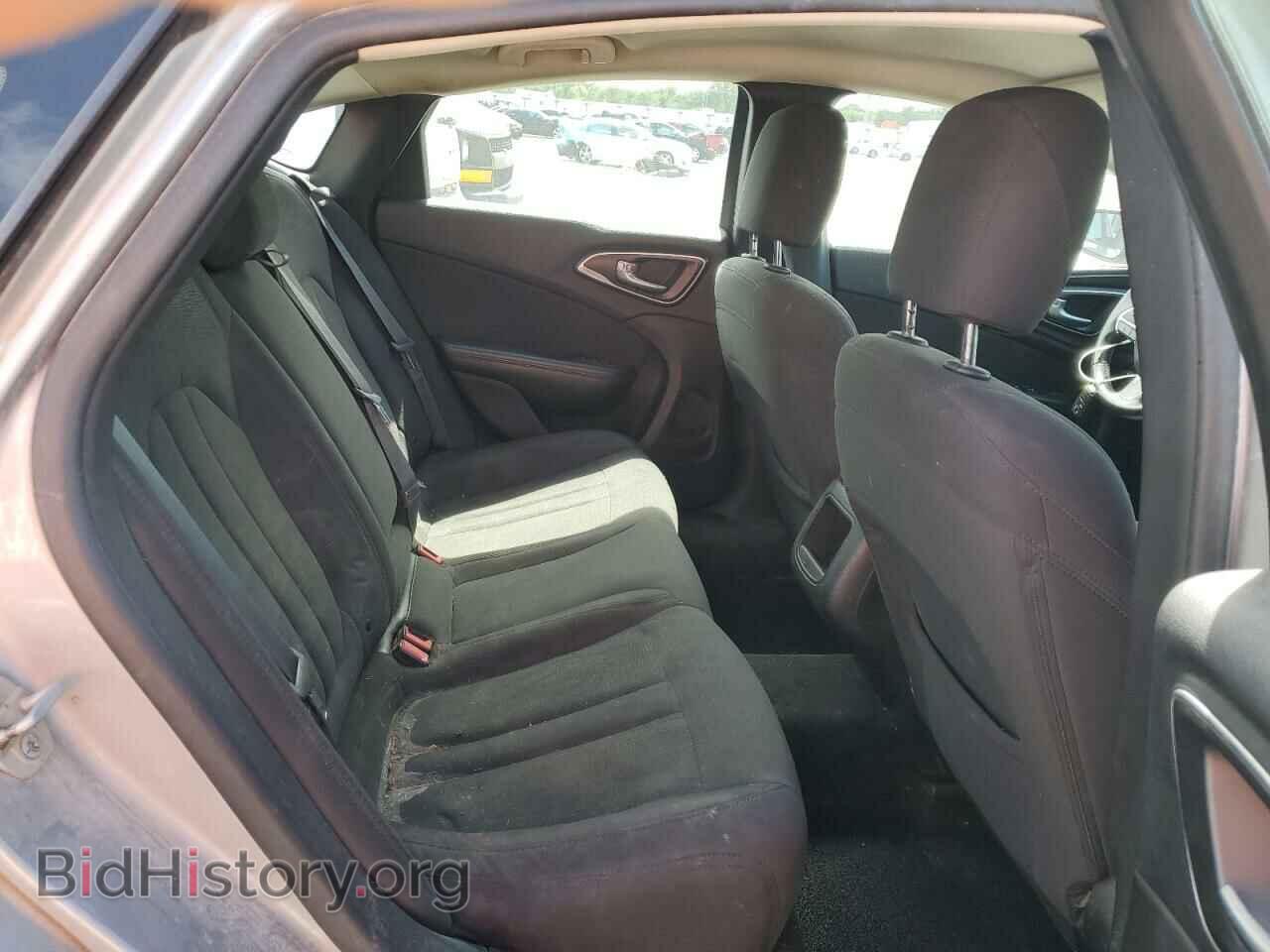 2015 CHRYSLER 200 - VIN: 1C3CCCAB3FN634599 - Фото 10