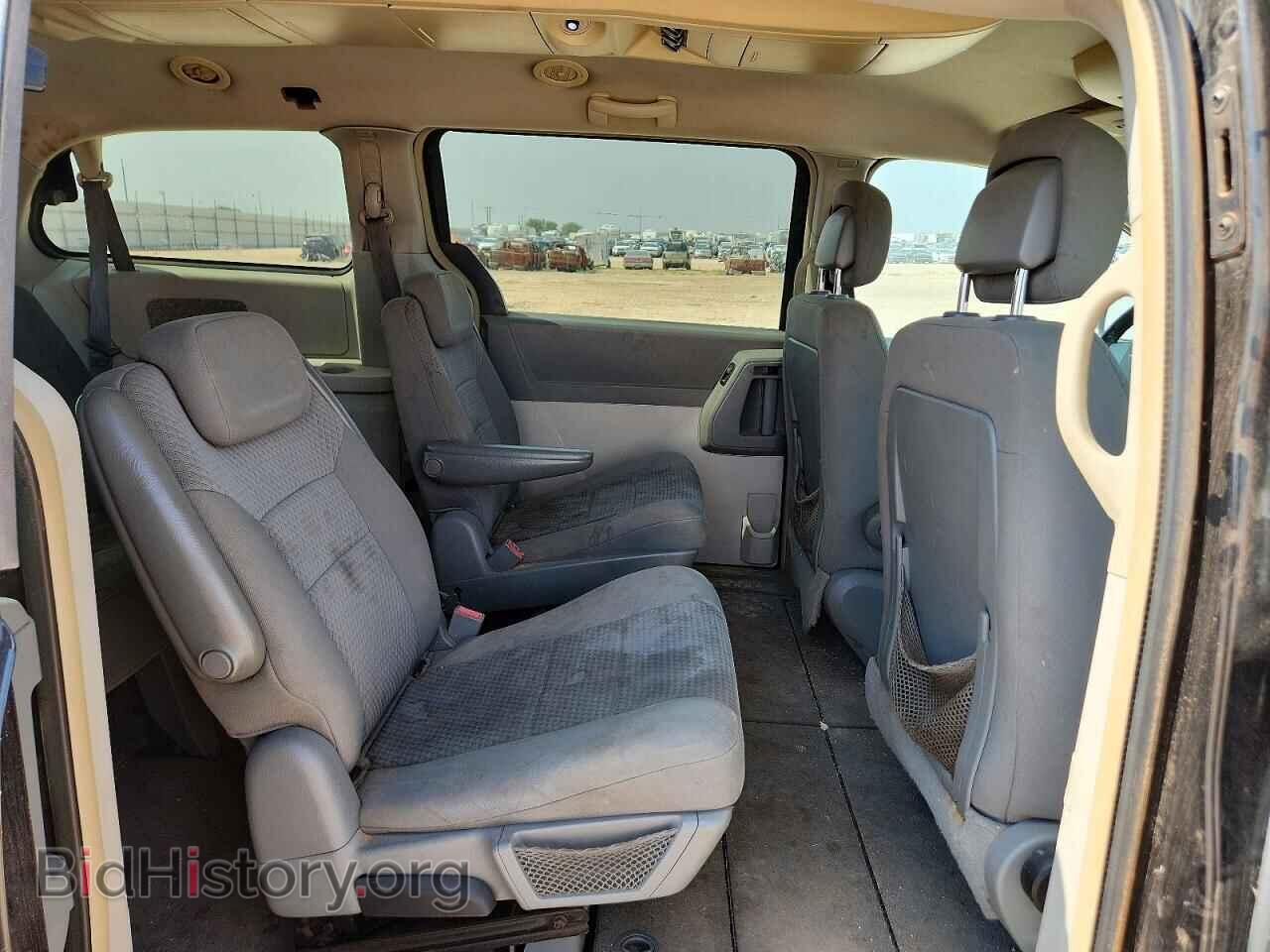 2010 CHRYSLER MINIVAN - VIN: 2A4RR5D19AR348071 - Фото 11