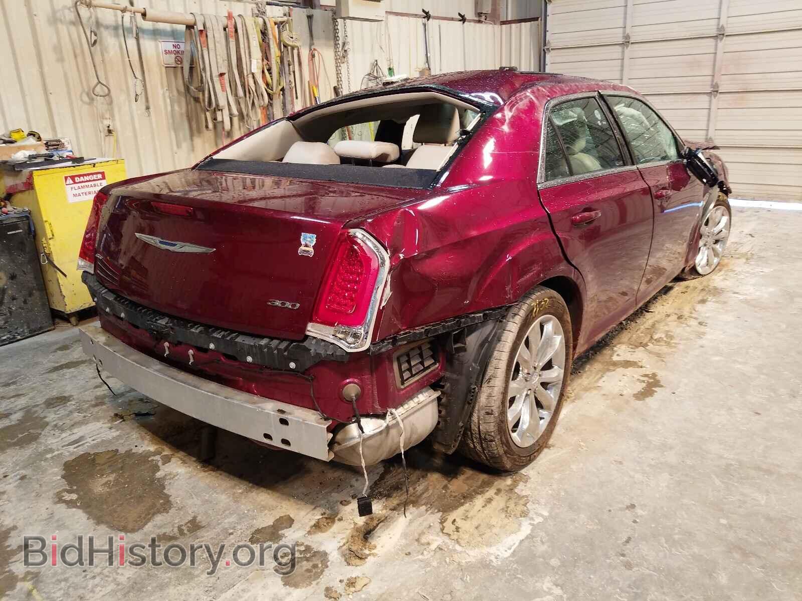 2017 CHRYSLER 300 - VIN: 2C3CCARG6HH512917 - Фото 4
