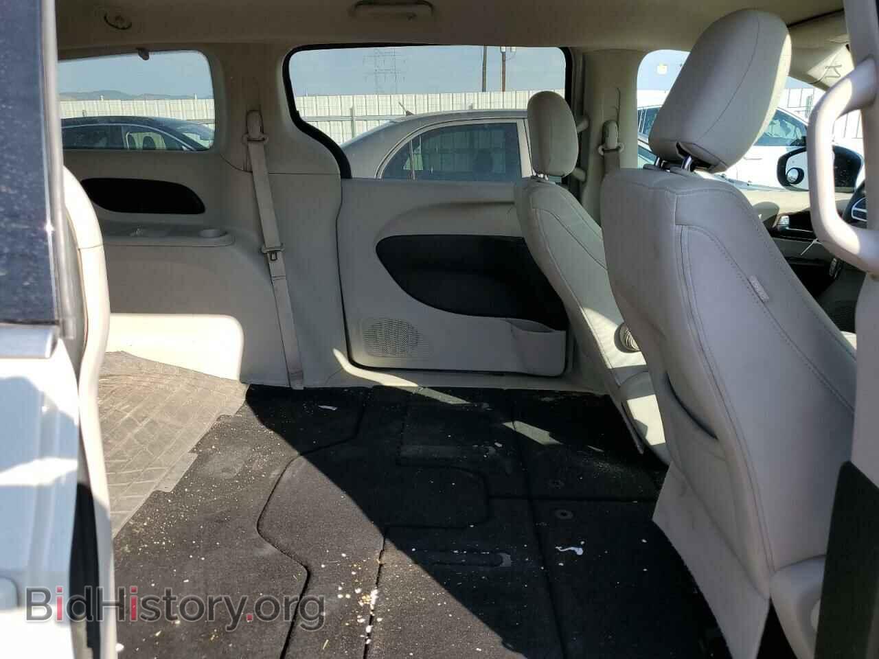 2017 CHRYSLER PACIFICA - VIN: 2C4RC1CG8HR598045 - Photo 11