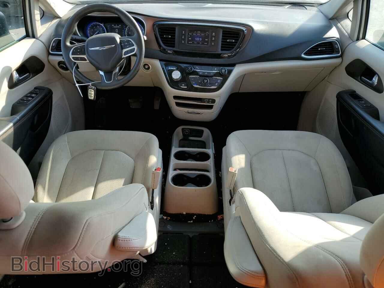2017 CHRYSLER PACIFICA - VIN: 2C4RC1CG8HR598045 - Photo 8
