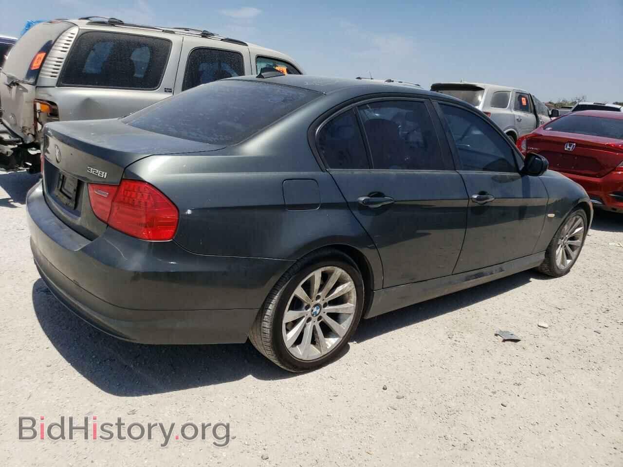 2011 BMW 3 SERIES - VIN: WBAPH7C57BE682952 - Фото 3