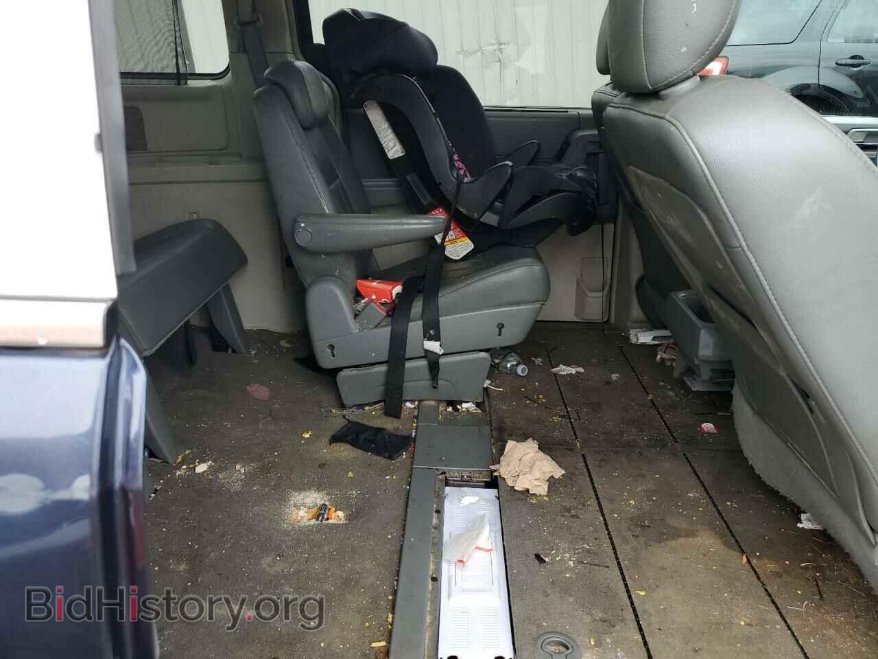 2008 CHRYSLER MINIVAN - VIN: 2A8HR54P48R821545 - Фото 10