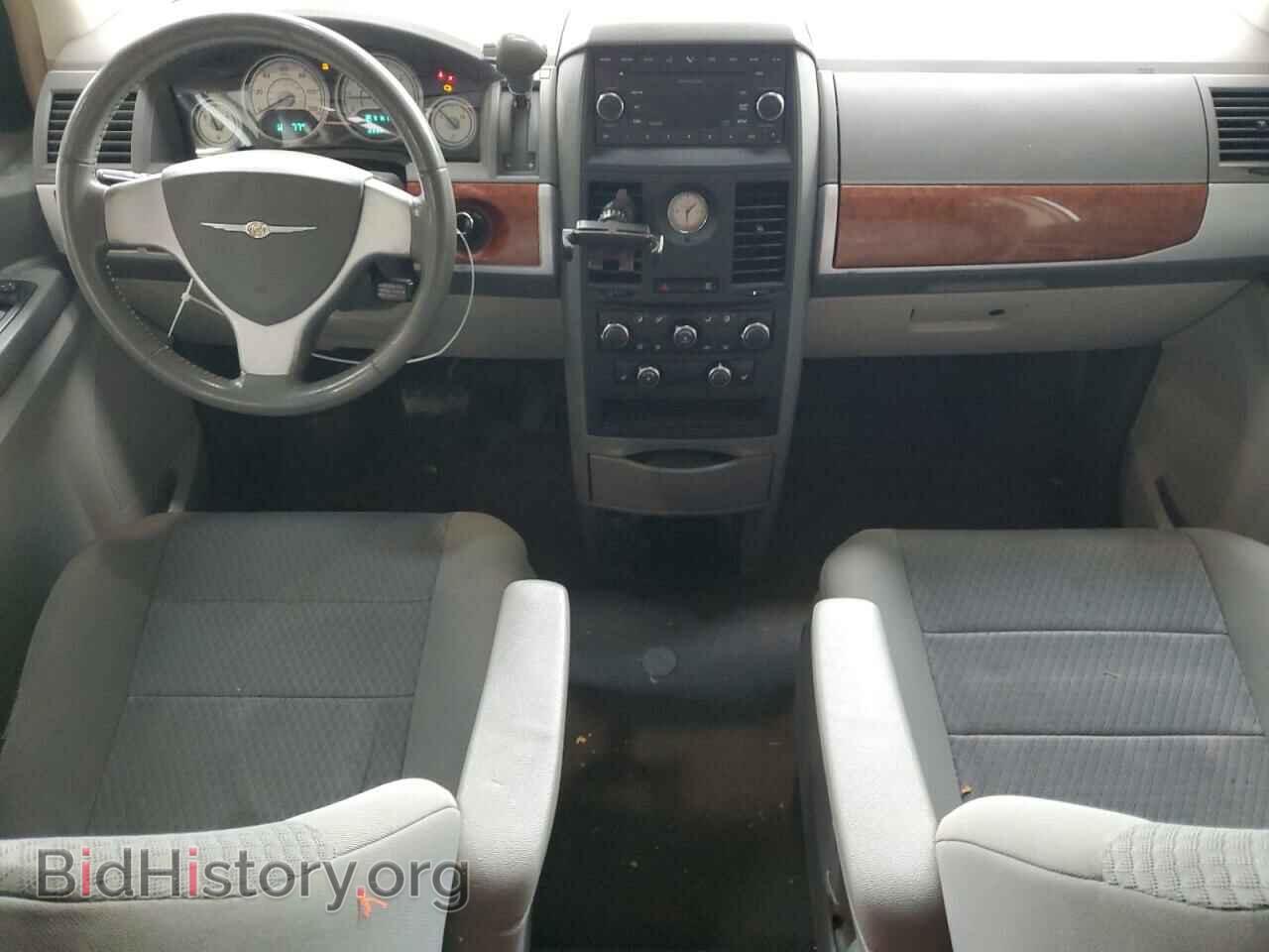 2008 CHRYSLER MINIVAN - VIN: 2A8HR54P78R793384 - Фото 8
