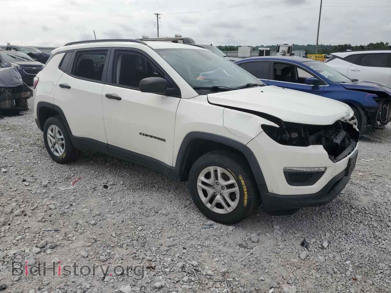 2018 JEEP COMPASS - VIN: 3C4NJDAB0JT190638 - Фото 4