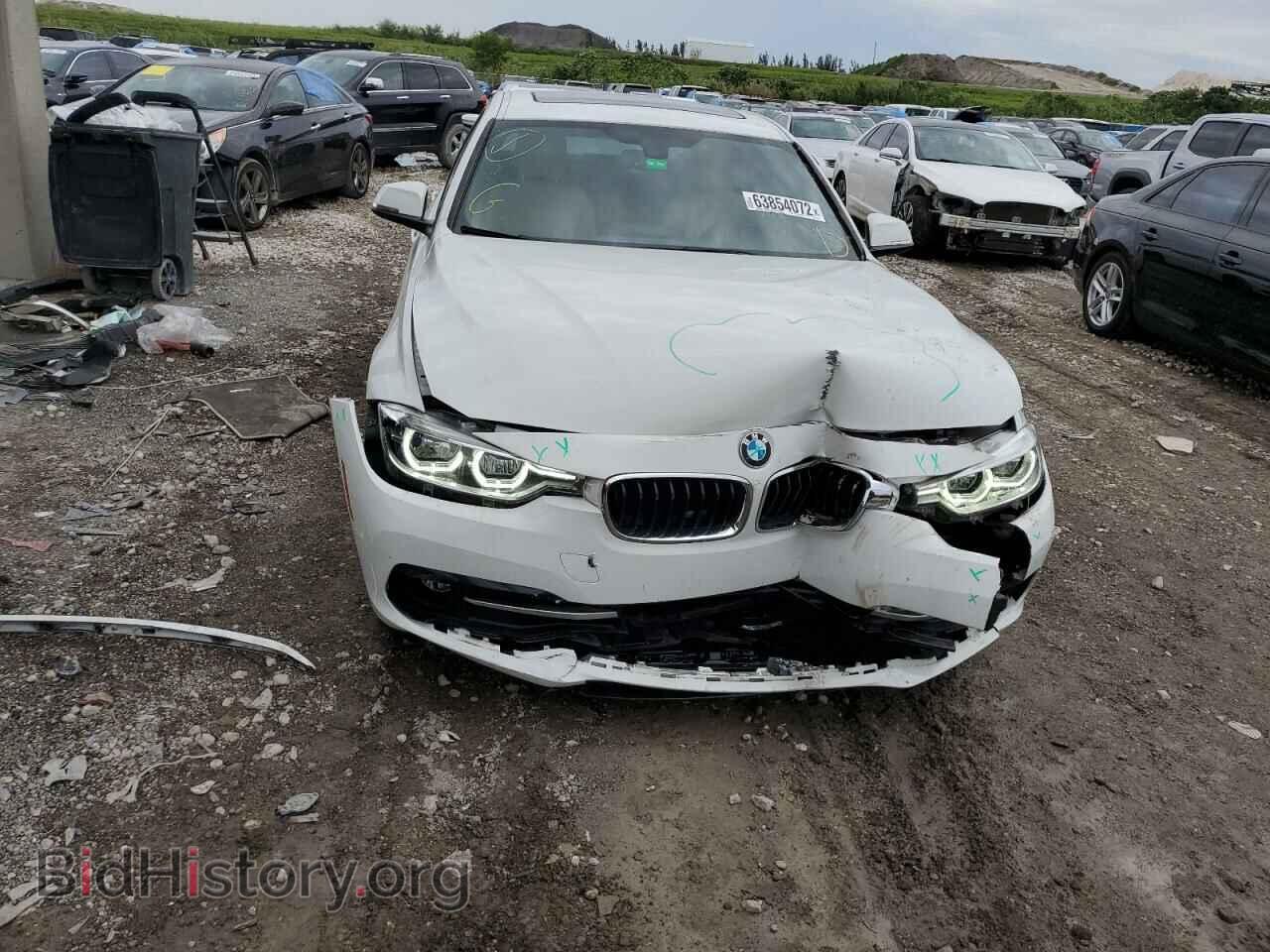 2018 BMW 3 SERIES - VIN: WBA8B9C53JEE83092 - Фото 9