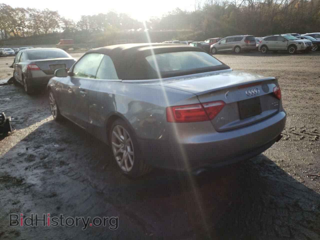 2011 AUDI A5 - VIN: WAUCFAFH3BN020180 - Photo 3