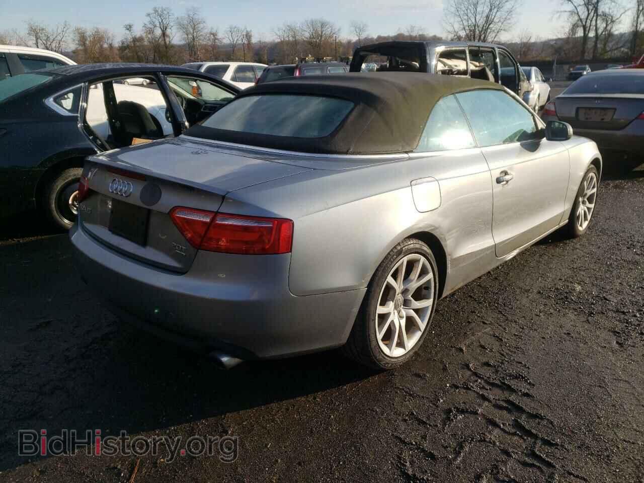 2011 AUDI A5 - VIN: WAUCFAFH3BN020180 - Photo 4
