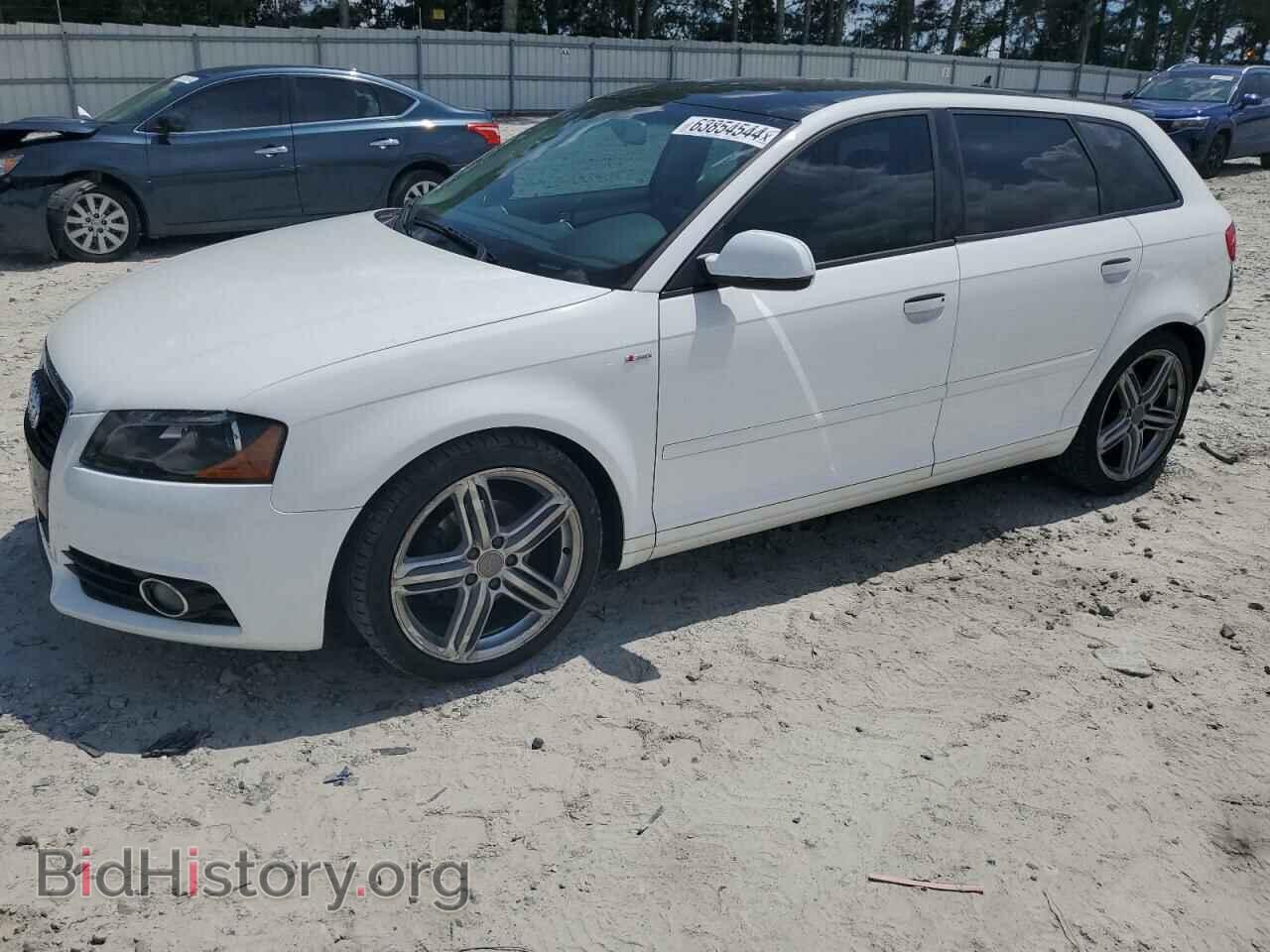 Photo WAUKJAFM5BA150394 - AUDI A3 2011