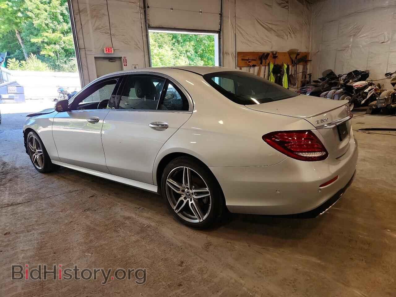 2019 MERCEDES-BENZ E-CLASS - VIN: WDDZF4KB4KA590914 - Фото 2