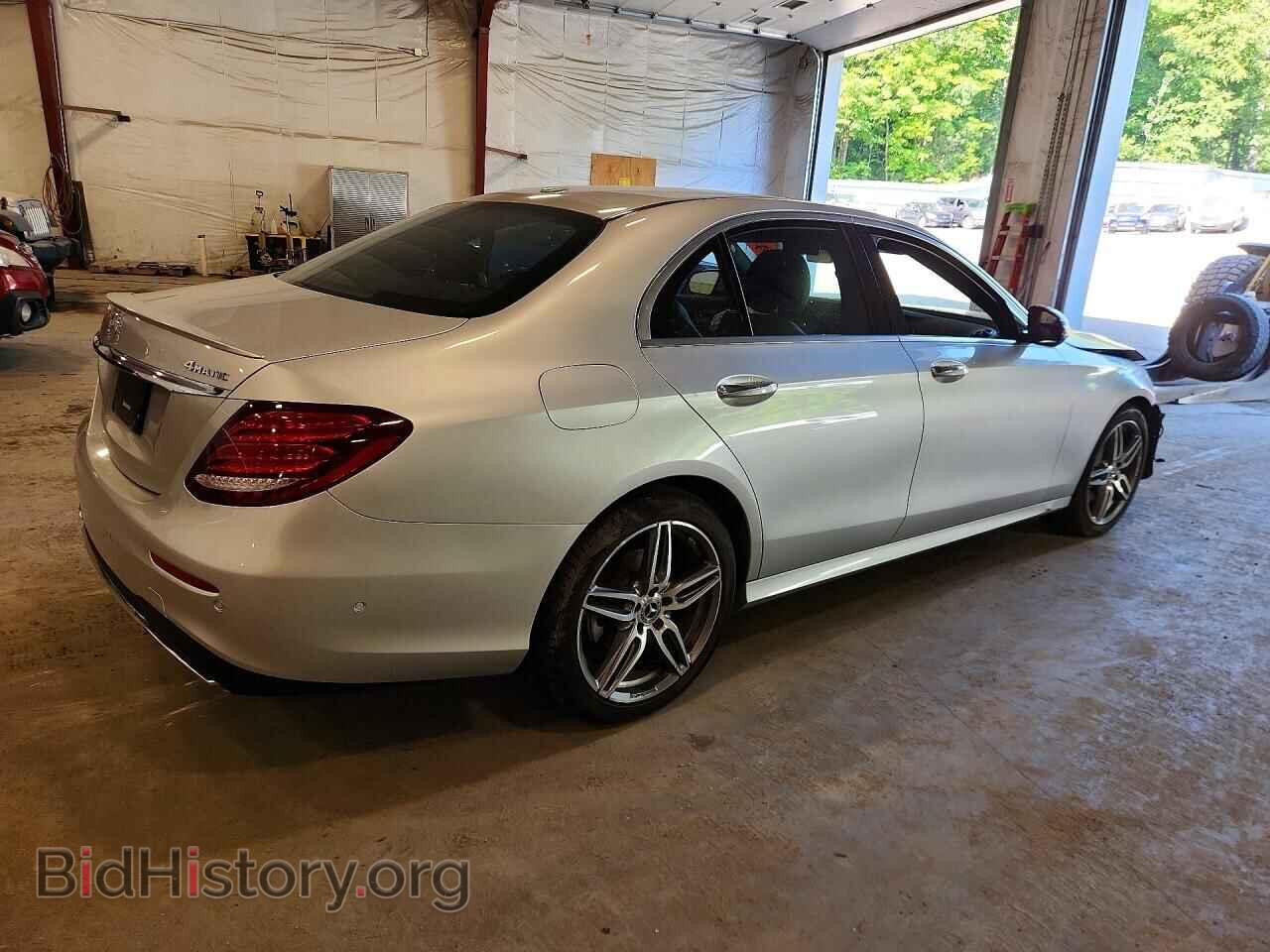 2019 MERCEDES-BENZ E-CLASS - VIN: WDDZF4KB4KA590914 - Фото 3