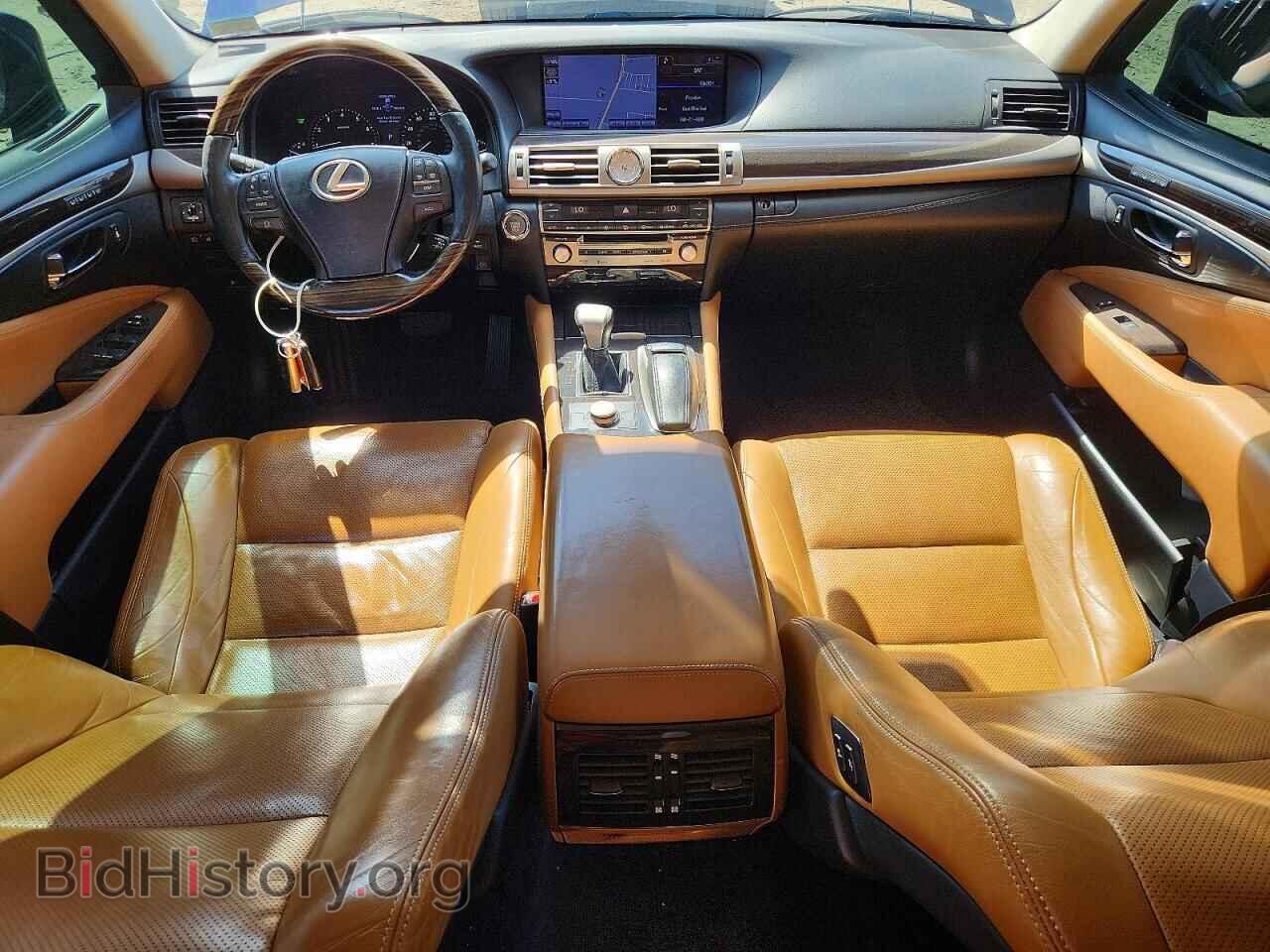 2013 LEXUS LS460 - VIN: JTHCL1EF6D5015519 - Photo 8