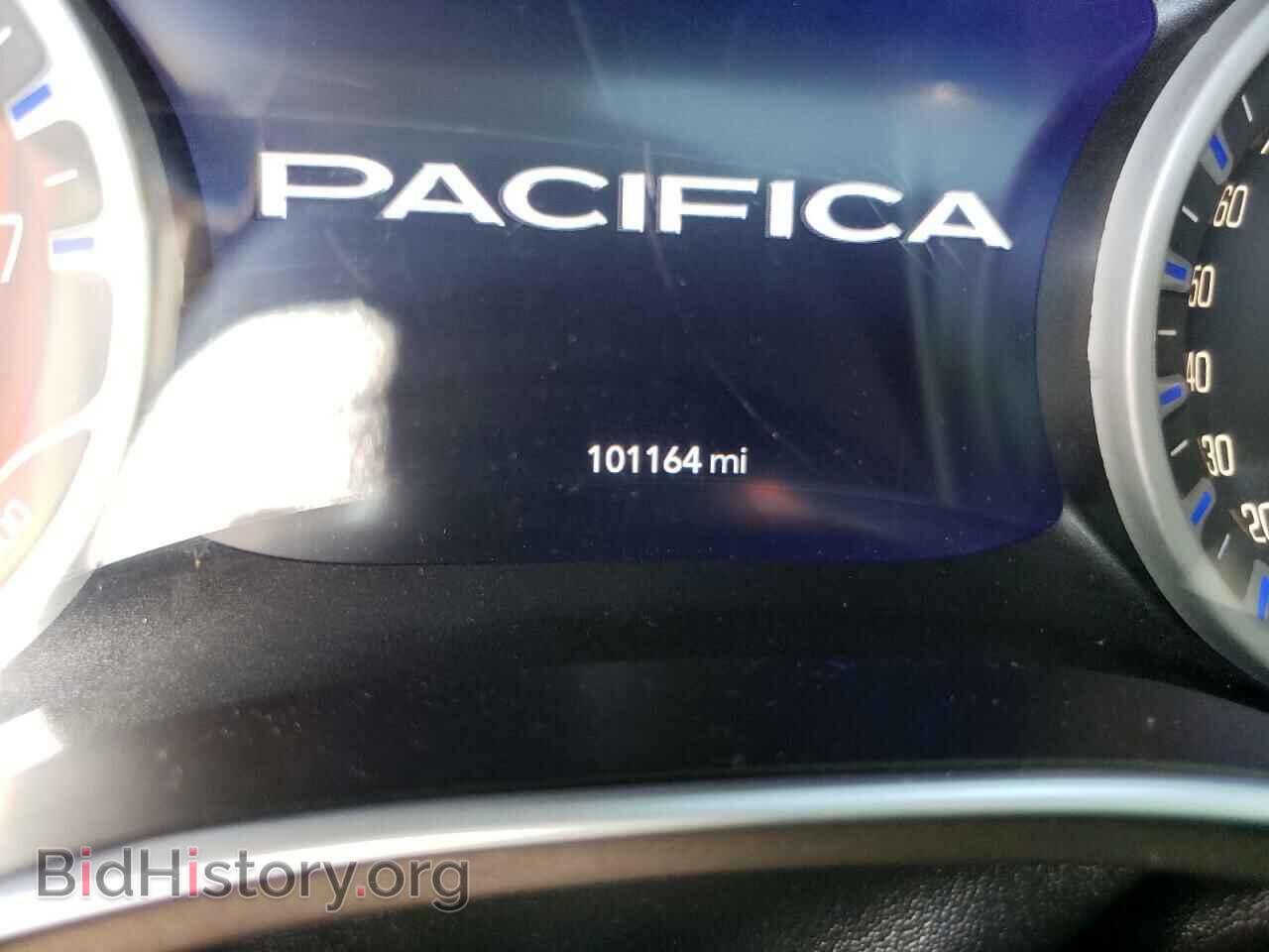 2017 CHRYSLER PACIFICA - VIN: 2C4RC1EG3HR784623 - Photo 8