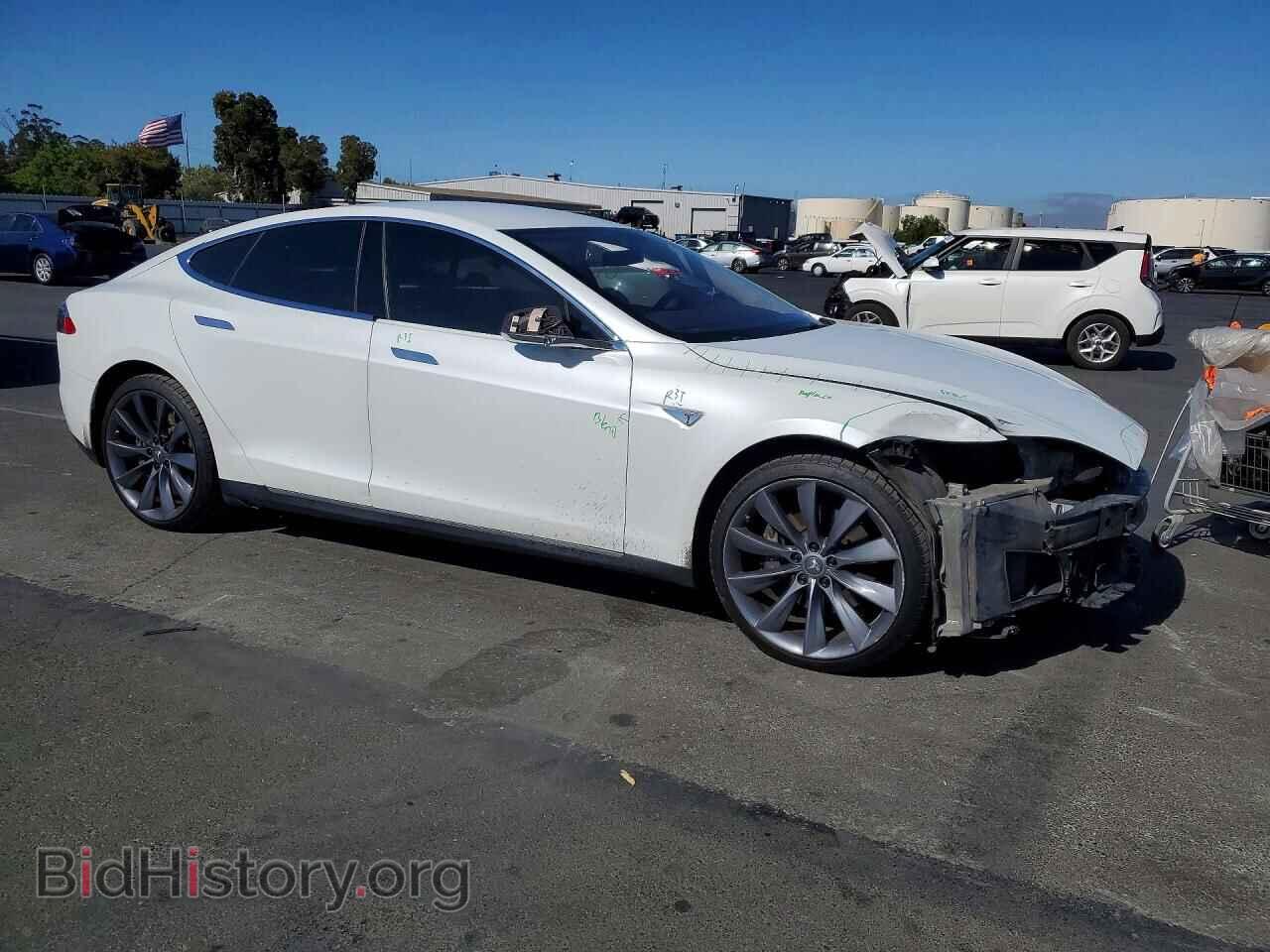 2014 TESLA MODEL S - VIN: 5YJSA1H17EFP28237 - Photo 4
