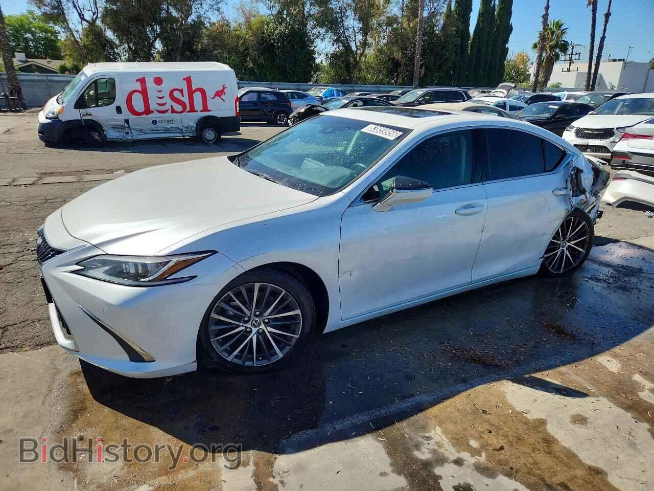Фотография 58ADA1C10RU045393 - LEXUS ES300 2024