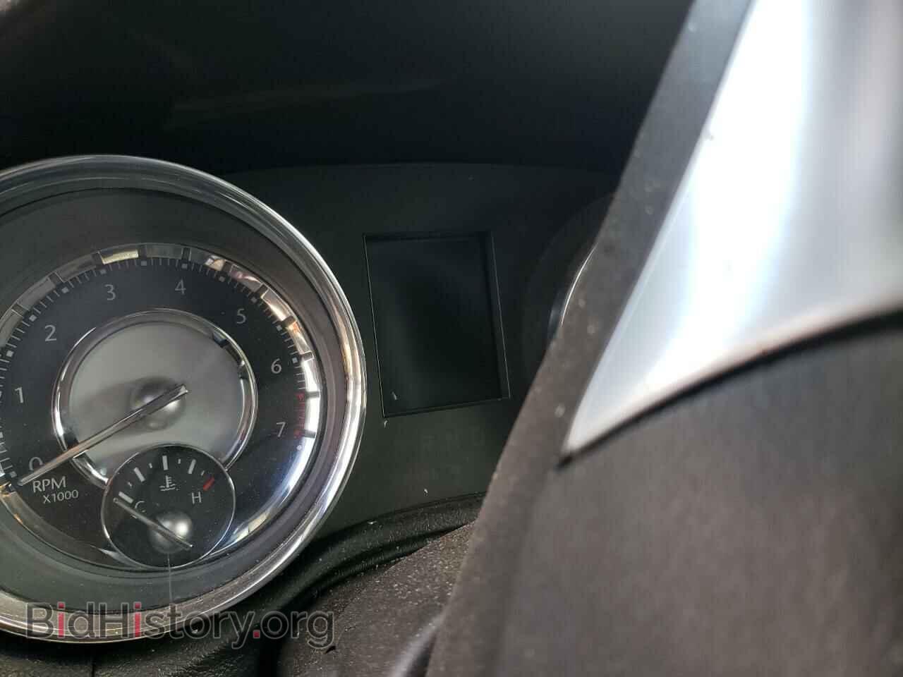 2011 CHRYSLER 300 - VIN: 2C3CA5CG1BH594097 - Фото 8
