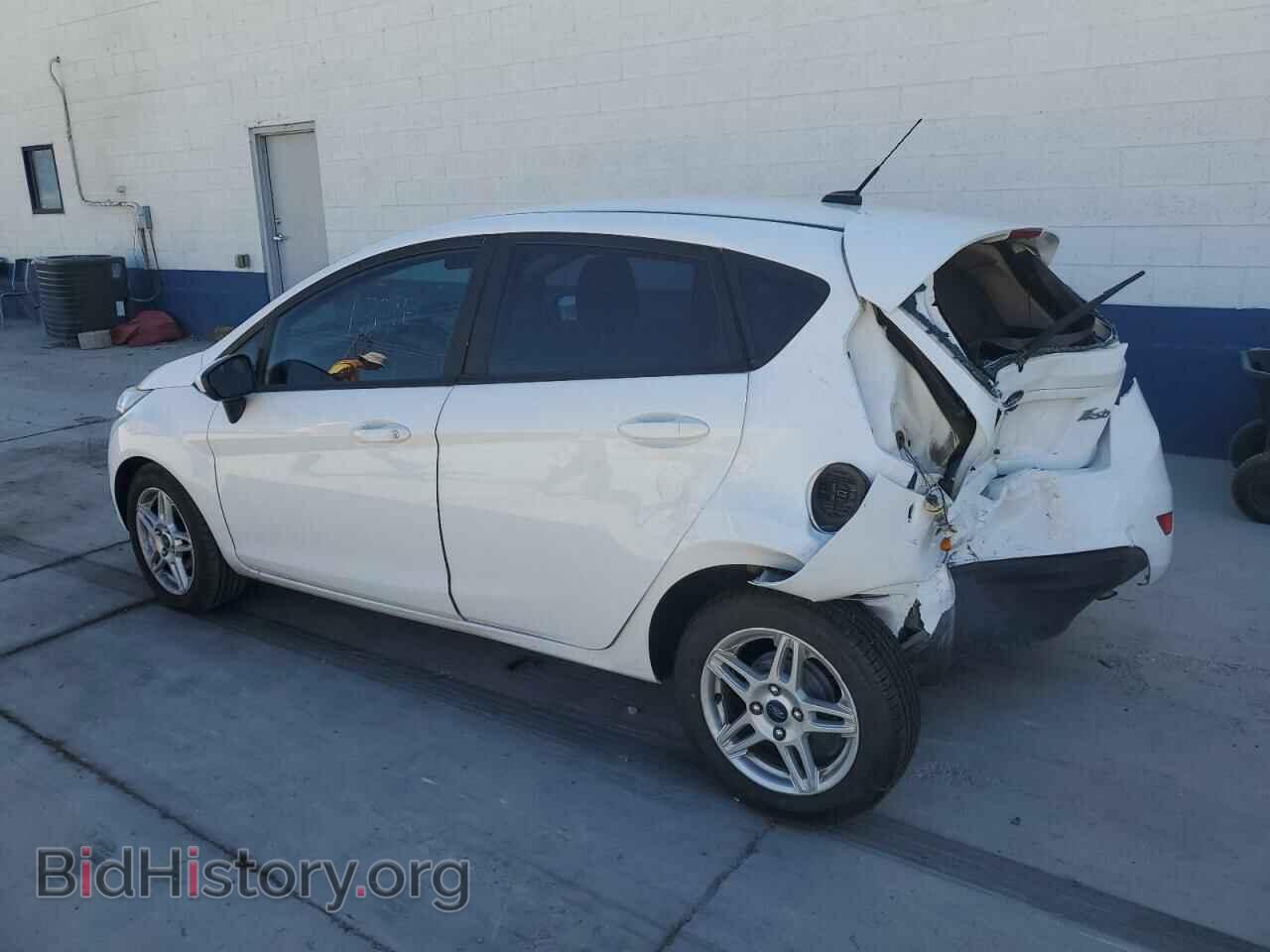 2018 FORD FIESTA - VIN: 3FADP4EJ8JM144292 - Фото 2