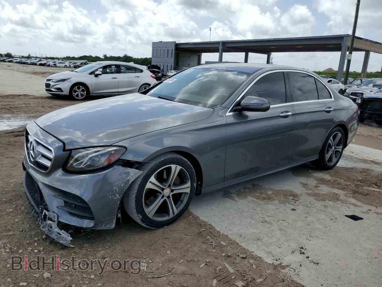 Фотография WDDZF4JB0HA047960 - MERCEDES-BENZ E-CLASS 2017