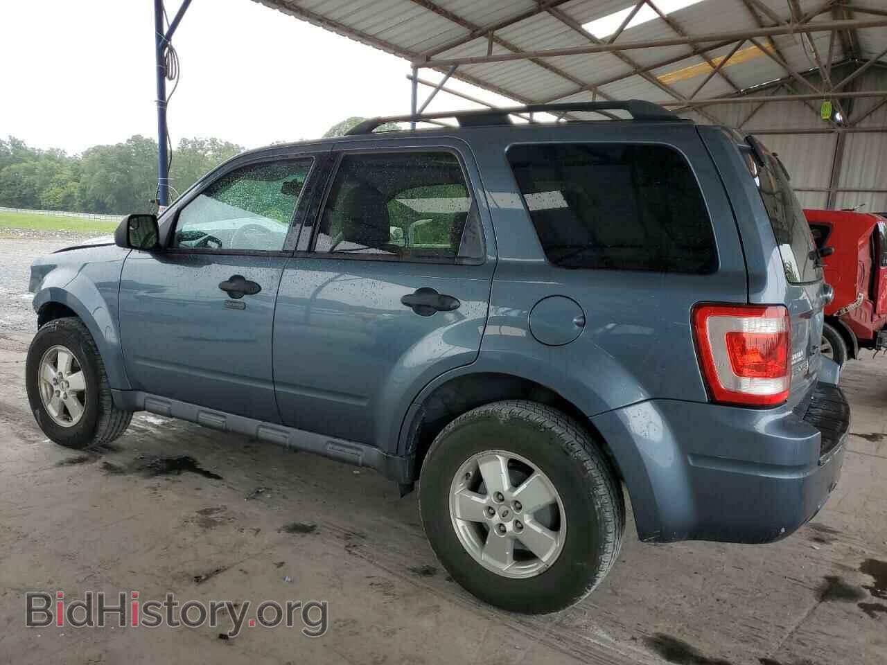 2011 FORD ESCAPE - VIN: 1FMCU0DG5BKB12157 - Фото 2