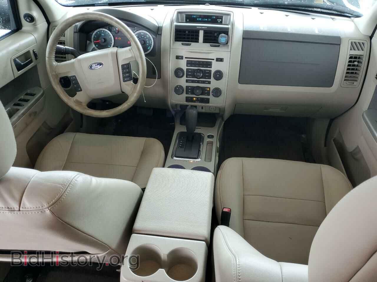 2011 FORD ESCAPE - VIN: 1FMCU0DG5BKB12157 - Фото 8