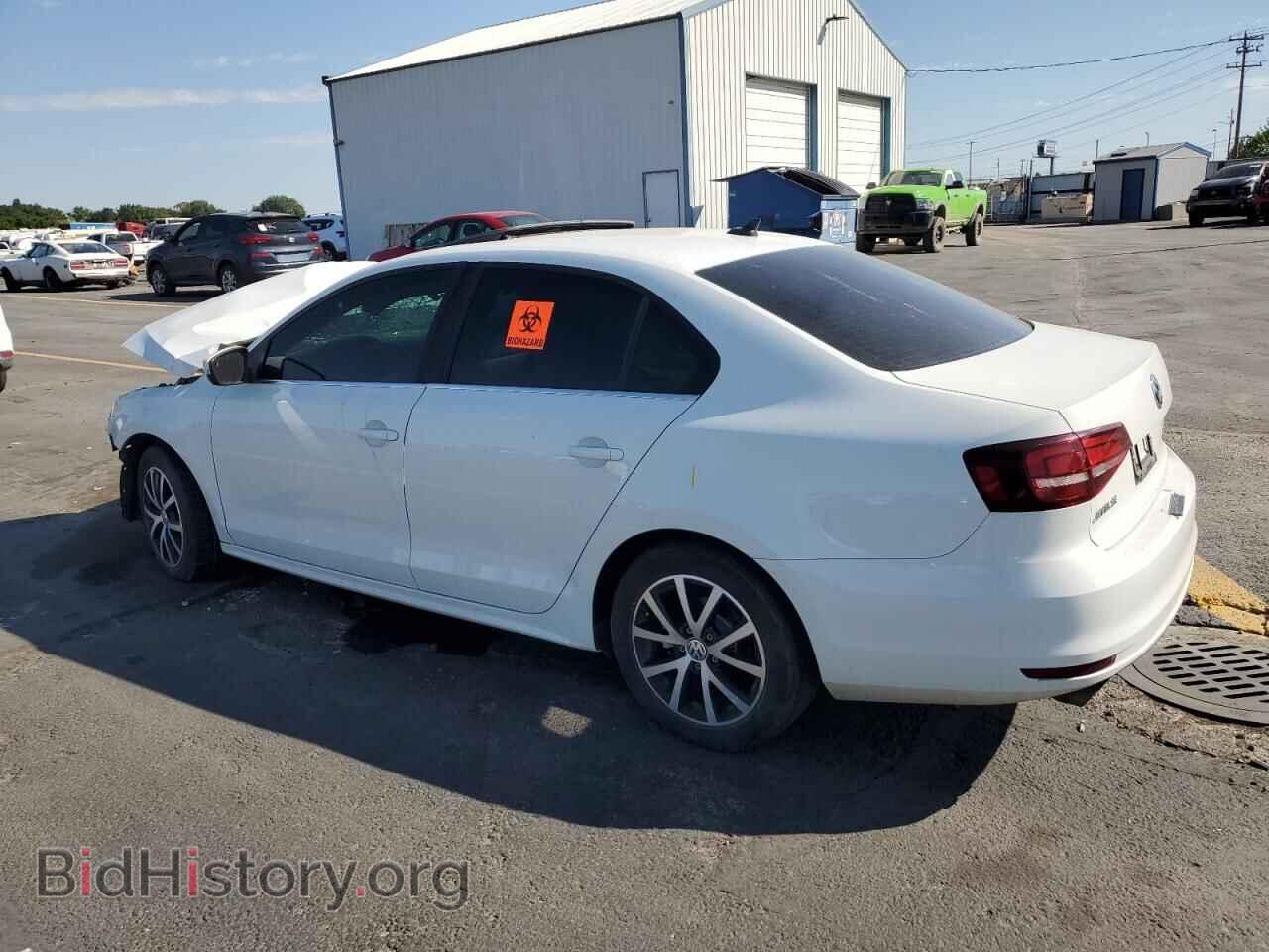 2017 VOLKSWAGEN JETTA - VIN: 3VWDB7AJ6HM370449 - Фото 2