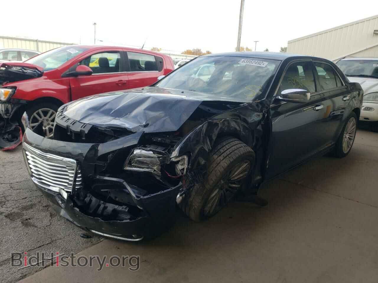 2012 CHRYSLER 300 - VIN: 2C3CCAET1CH133044 - Фото 2