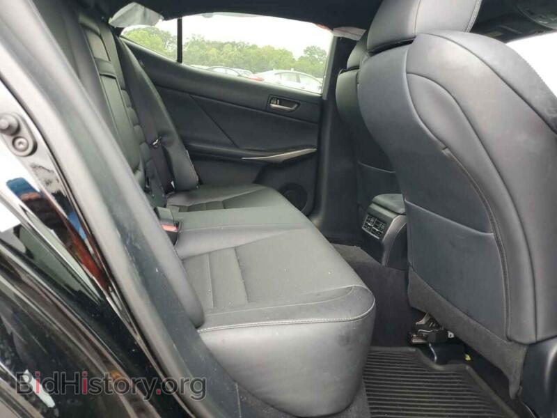 2017 Lexus IS (VIN JTHBA1D24H5044717) — фото 10 из 13