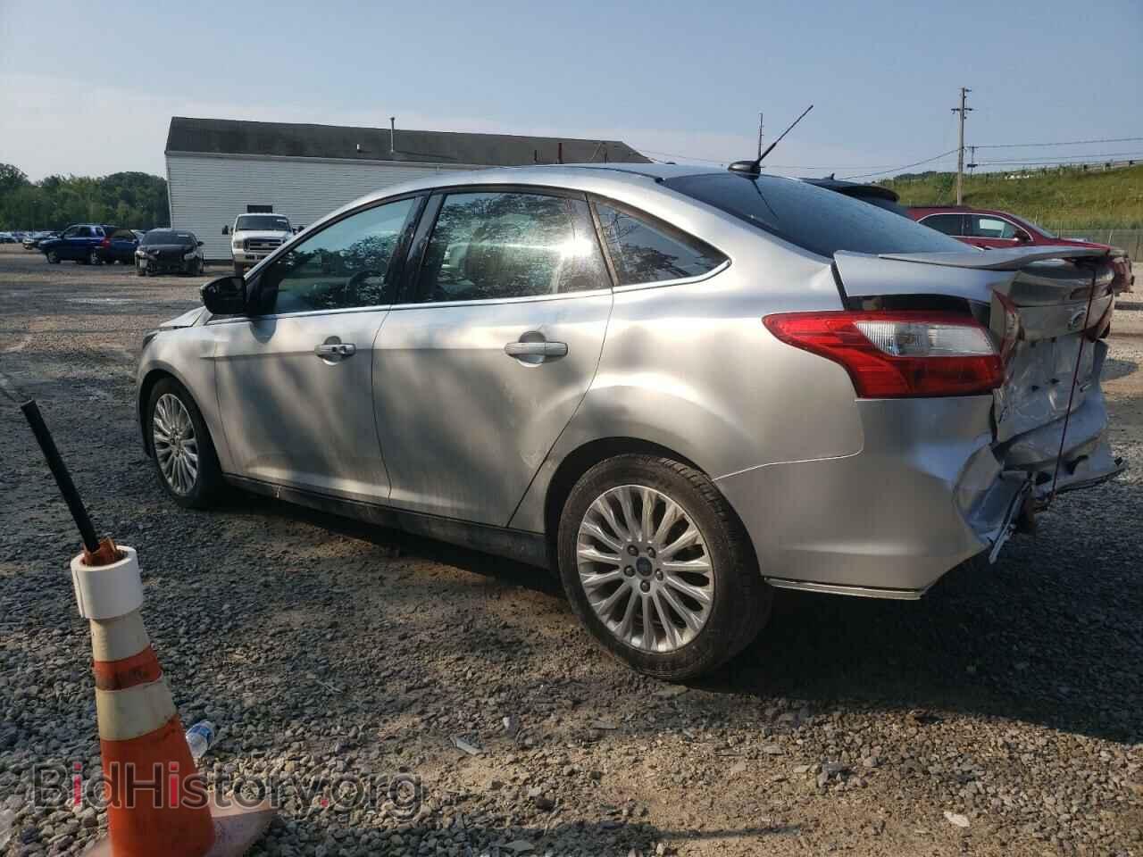 2012 FORD FOCUS - VIN: 1FAHP3J23CL475294 - Фото 2