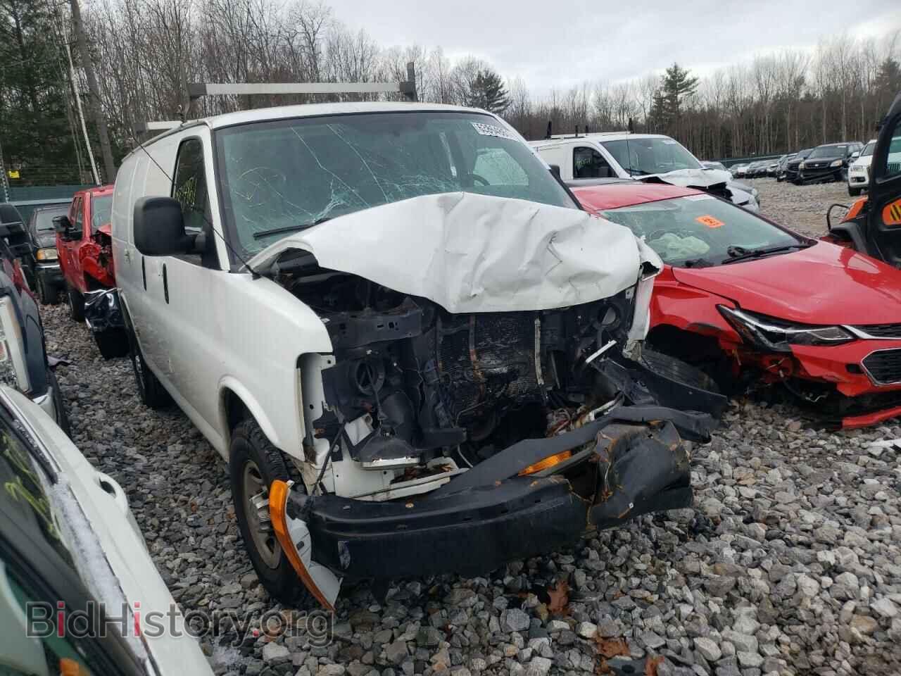 Photo 1GCWGFCA9C1200113 - CHEVROLET EXPRESS 2012