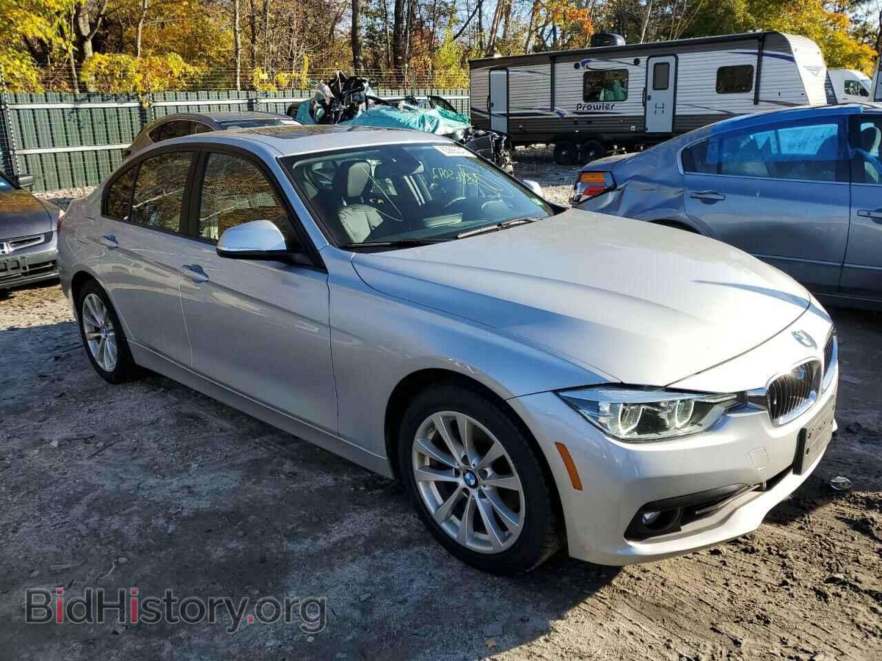 Photo WBA8E5G51JNU46324 - BMW 3 SERIES 2018