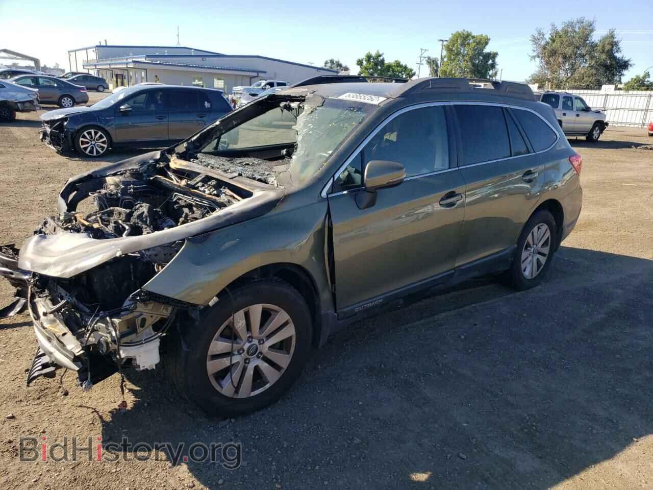 2018 SUBARU OUTBACK - VIN: 4S4BSAFCXJ3224947 - Фото 2