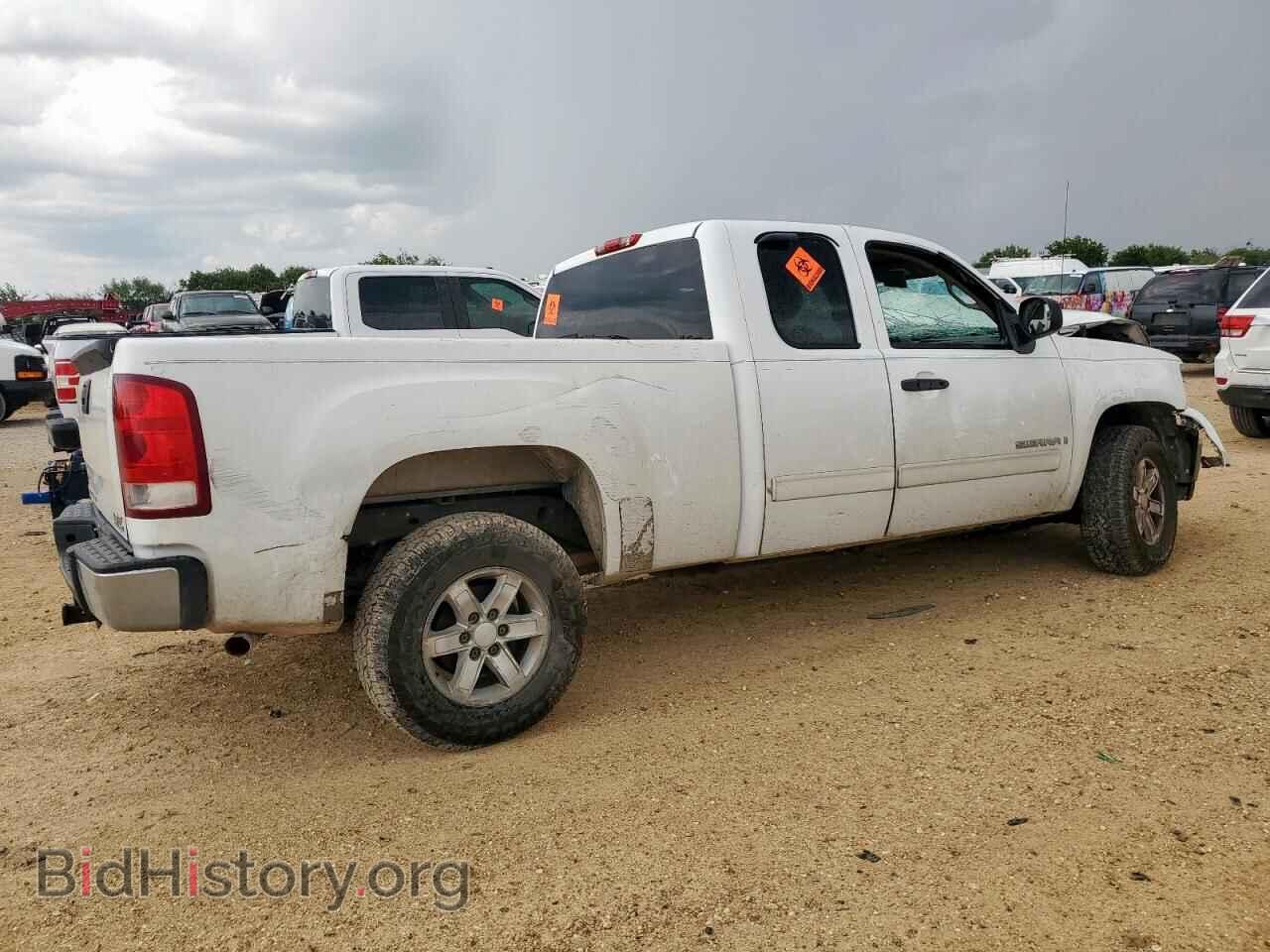 2008 GMC SIERRA - VIN: 1GTEC19C88Z142863 - Фото 3