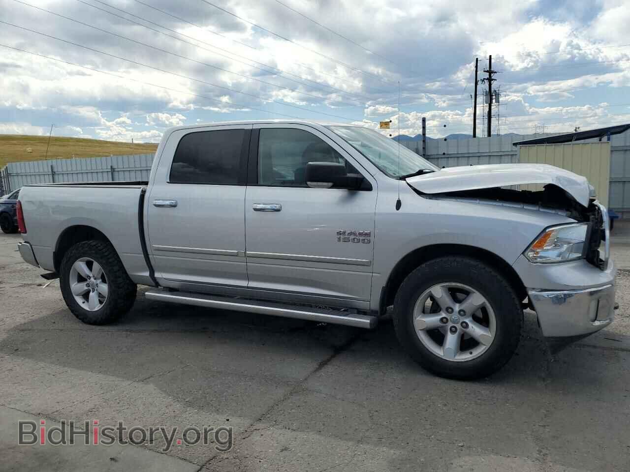 2017 RAM 1500 - VIN: 1C6RR7LG4HS801441 - Фото 4
