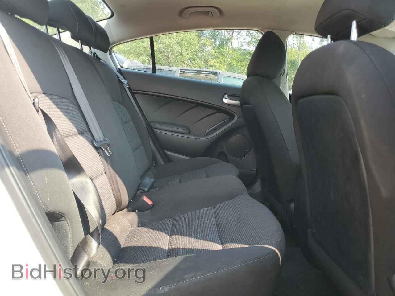 2017 KIA FORTE - VIN: 3KPFK4A76HE061783 - Фото 10