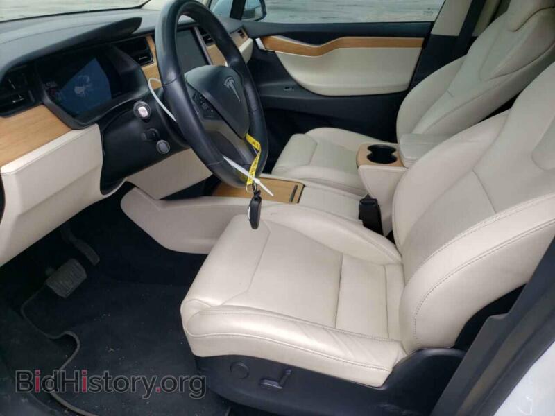 2018 Tesla MODEL X (VIN 5YJXCDE29JF123144) — фото 7 из 14