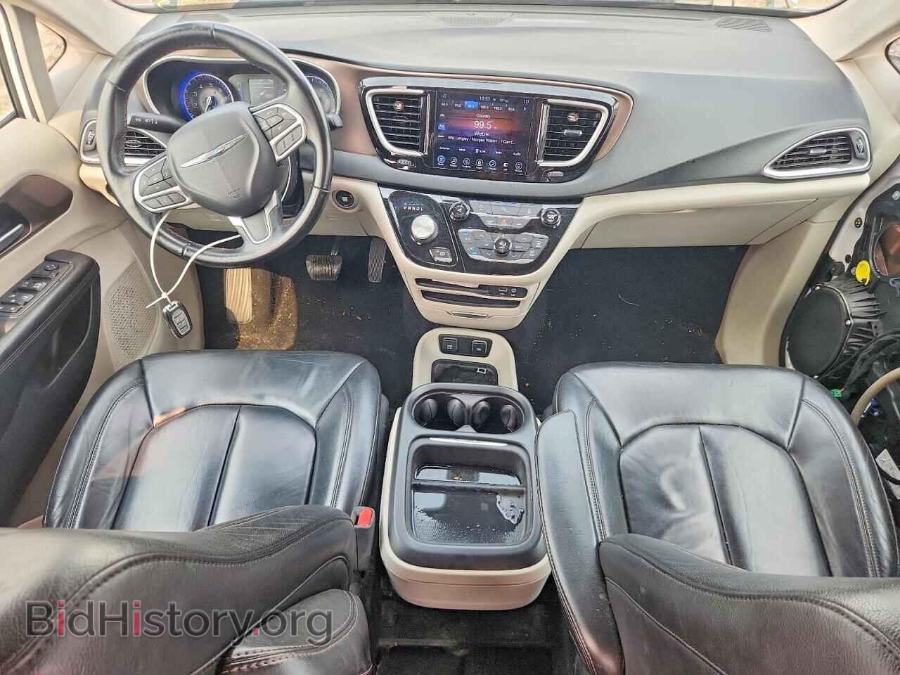 2017 CHRYSLER PACIFICA - VIN: 2C4RC1BG9HR703290 - Photo 8