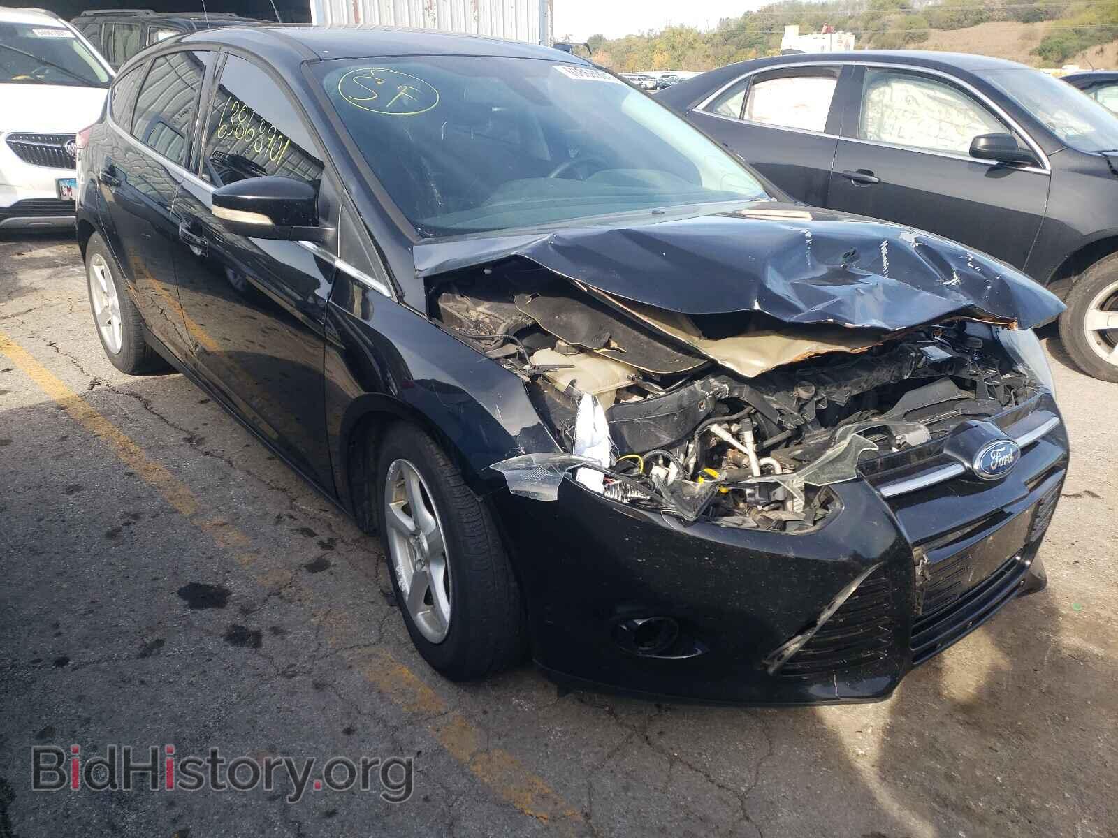 Photo 1FAHP3N24CL271548 - FORD FOCUS 2012