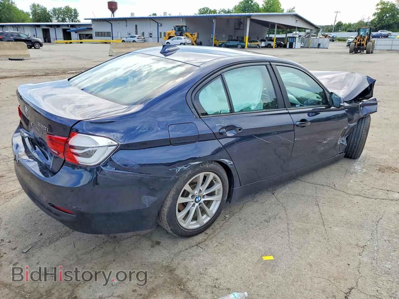 2016 BMW 3 SERIES - VIN: WBA8E5G59GNU21440 - Photo 3