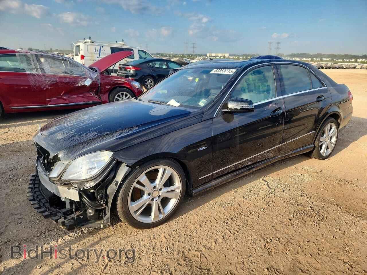 Photo WDDHF8JB2CA611085 - MERCEDES-BENZ E-CLASS 2012