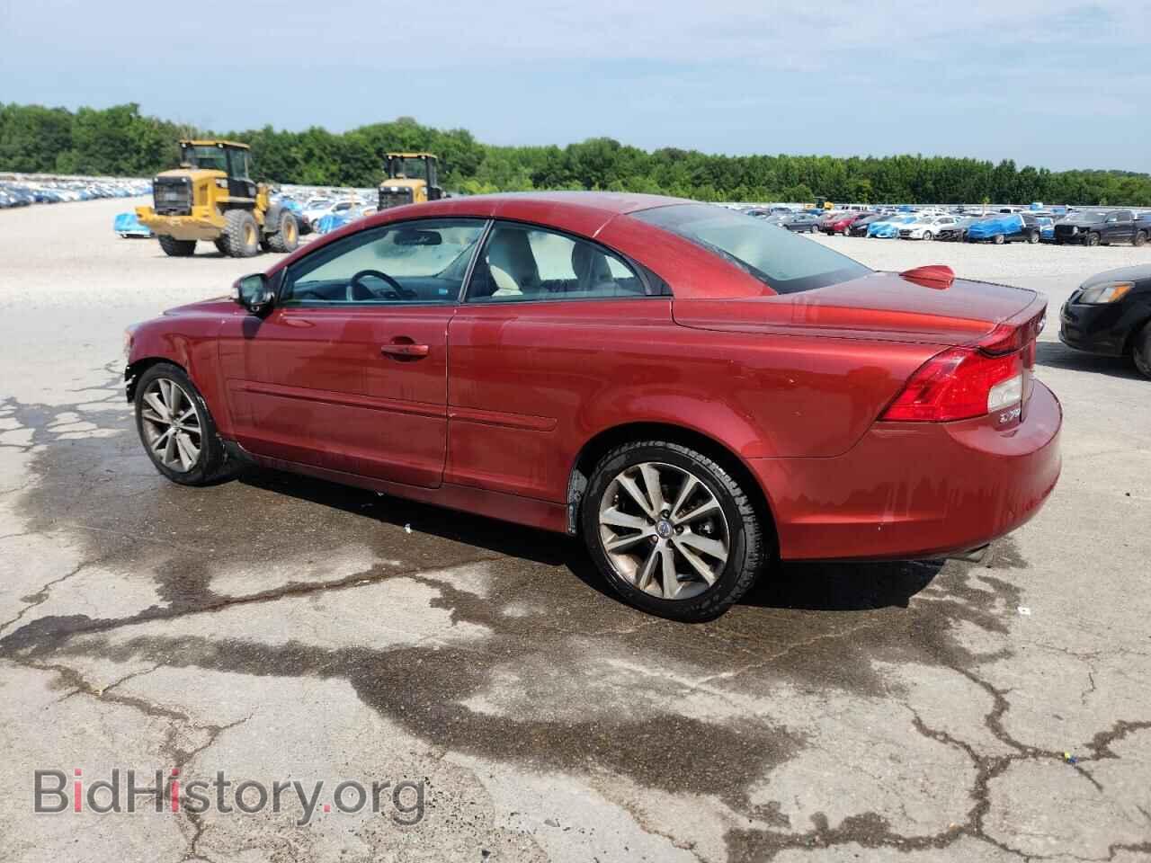 2012 VOLVO C70 - VIN: YV1672MC8CJ126251 - Фото 2